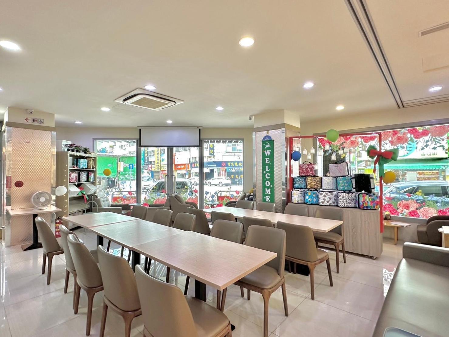Mei Hotel Taichung Exterior photo