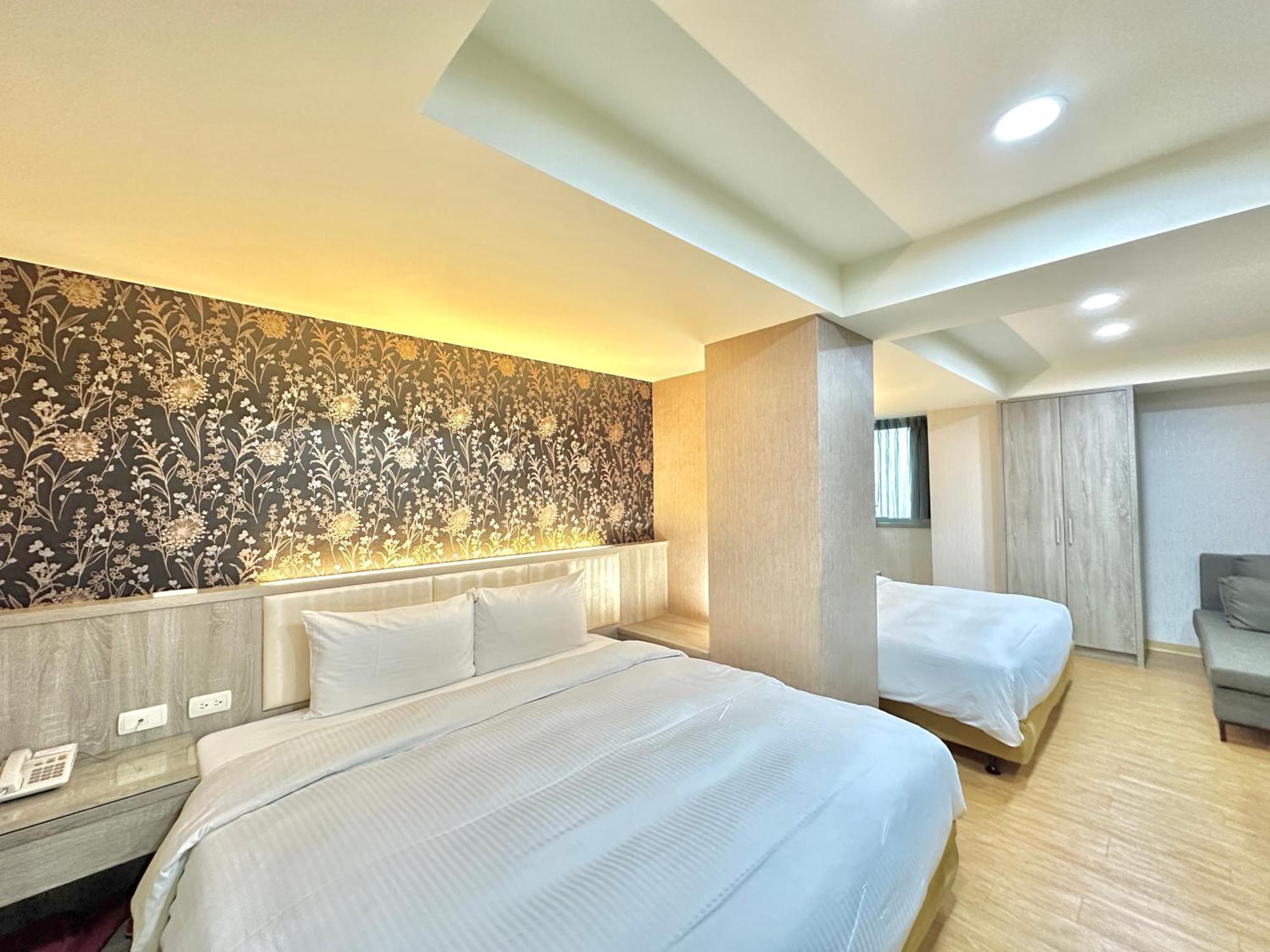 Mei Hotel Taichung Exterior photo